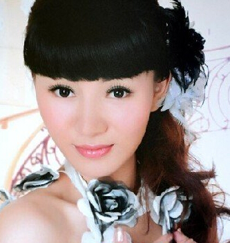 歌手娜娜